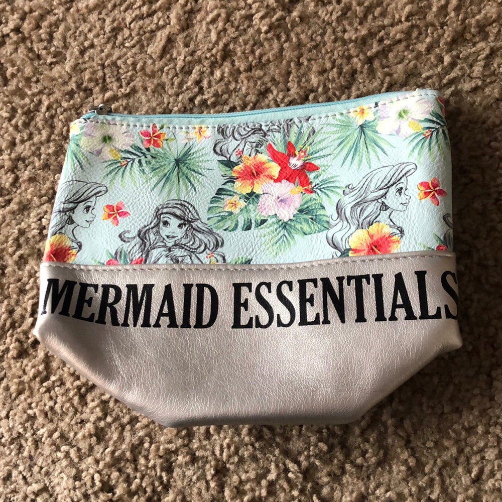 💕BRAND NEW💕 Mermaid Essentials Makeup Bag